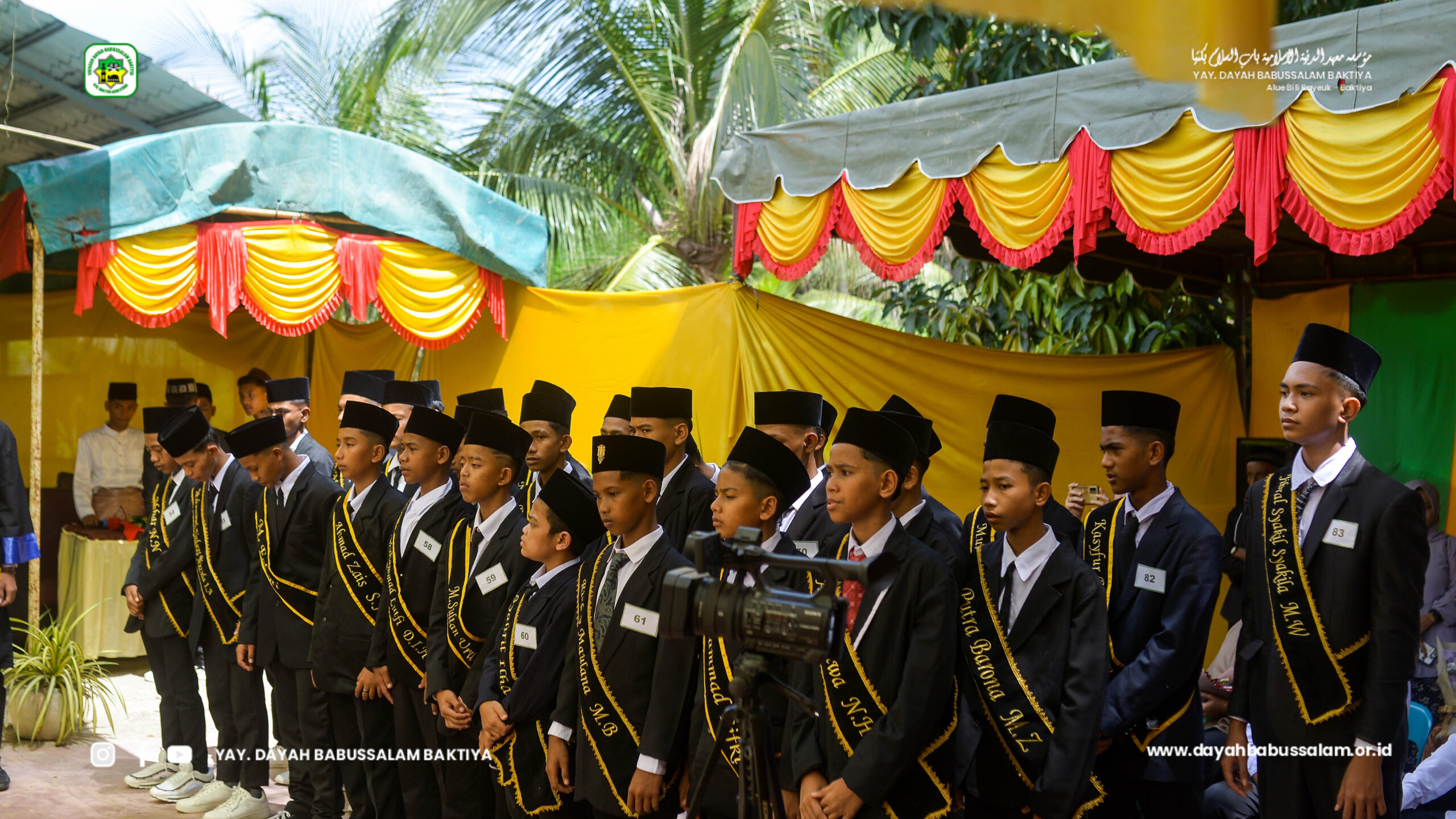 WISUDA XII-14